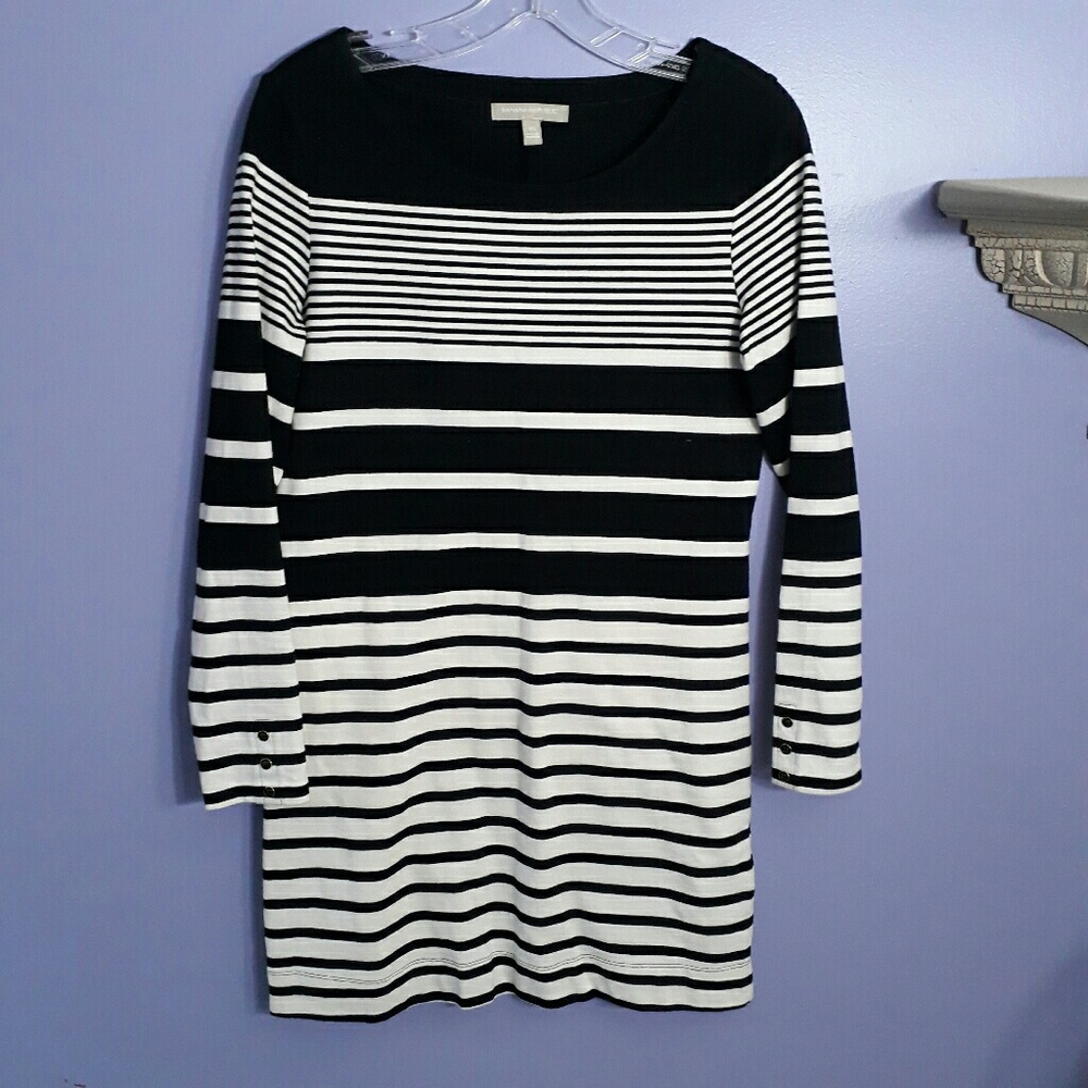 Banana Republic Women's Black & White XS Dress